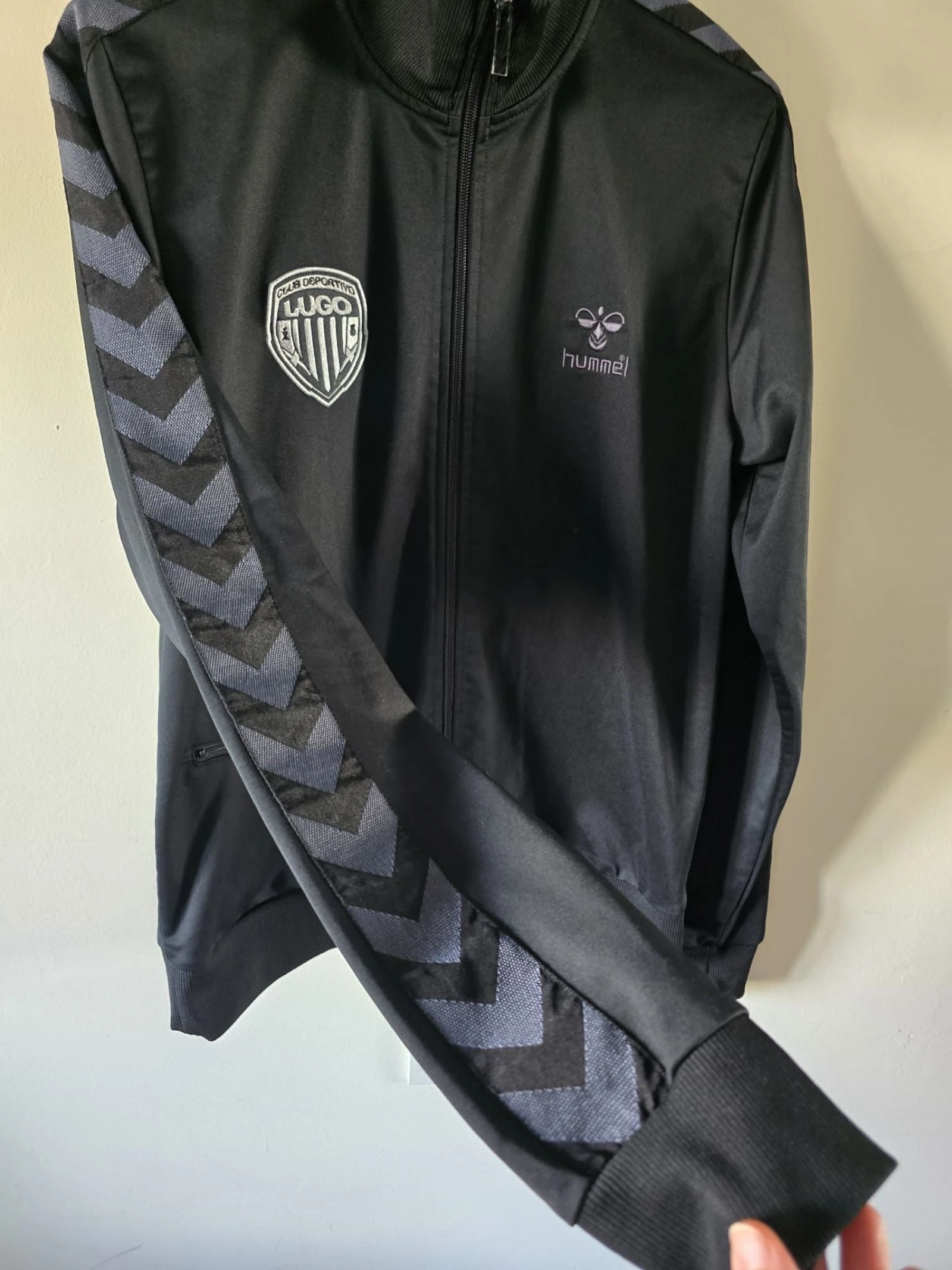 Chaqueta Himno/Prematch CD Lugo Hummel 17/18 - Talla L – photo 8
